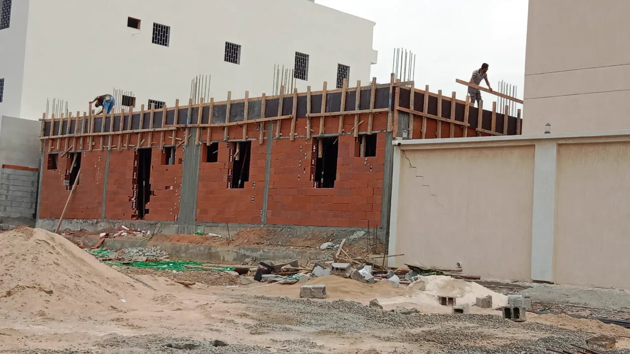 تنفيذ أعمال بناء ملاحق في الرياض